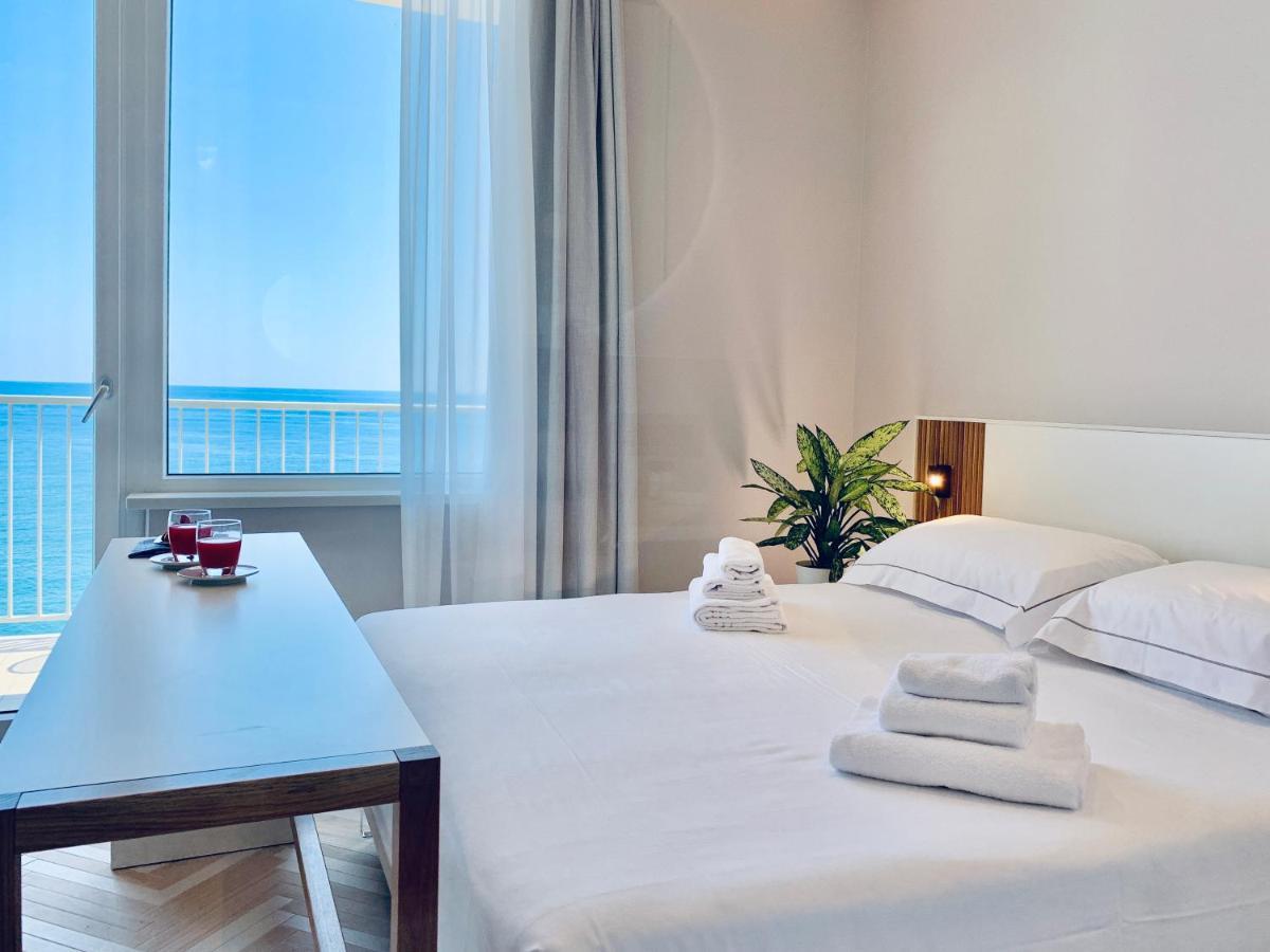 Hotel Corallo Imperia Dış mekan fotoğraf