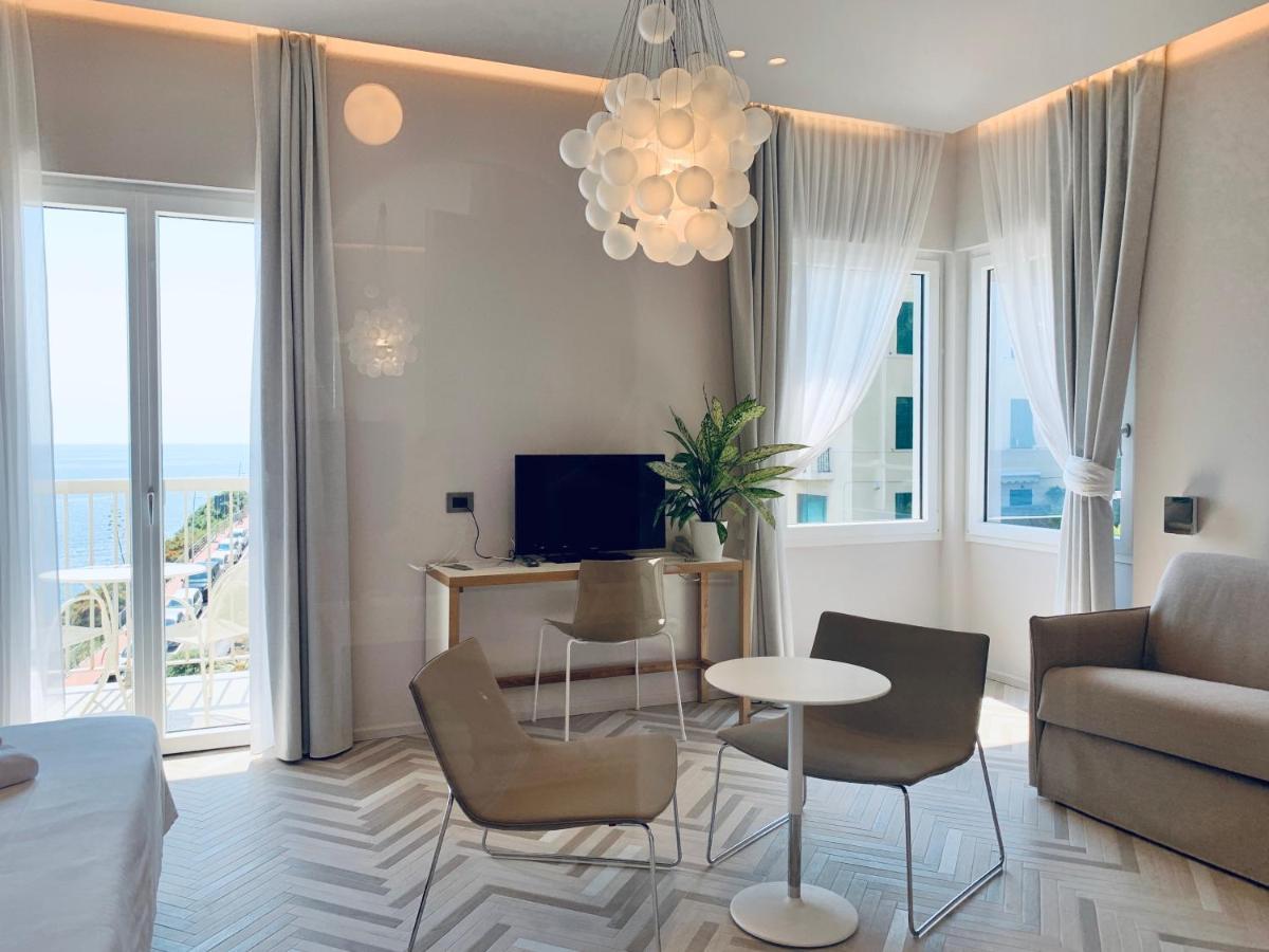 Hotel Corallo Imperia Dış mekan fotoğraf