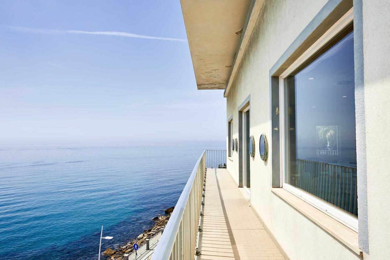 Hotel Corallo Imperia Dış mekan fotoğraf