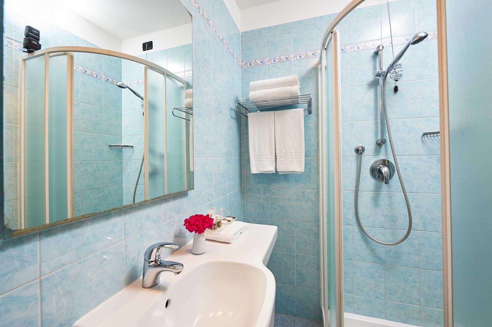 Hotel Corallo Imperia Oda fotoğraf