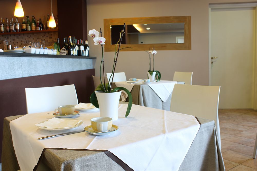 Hotel Corallo Imperia Dış mekan fotoğraf
