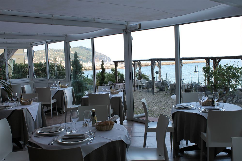 Hotel Corallo Imperia Dış mekan fotoğraf