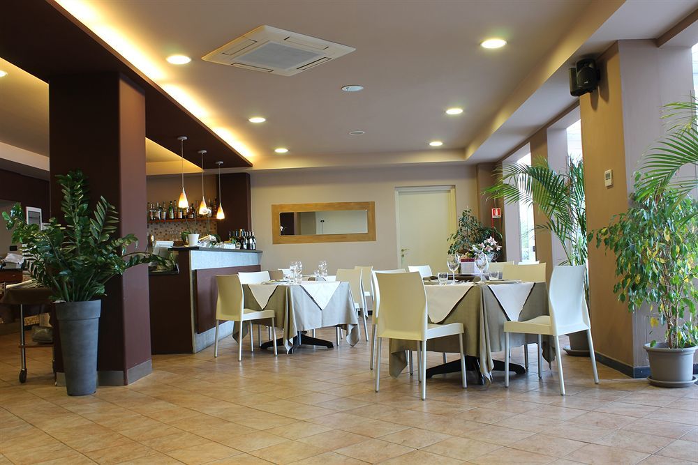 Hotel Corallo Imperia Dış mekan fotoğraf