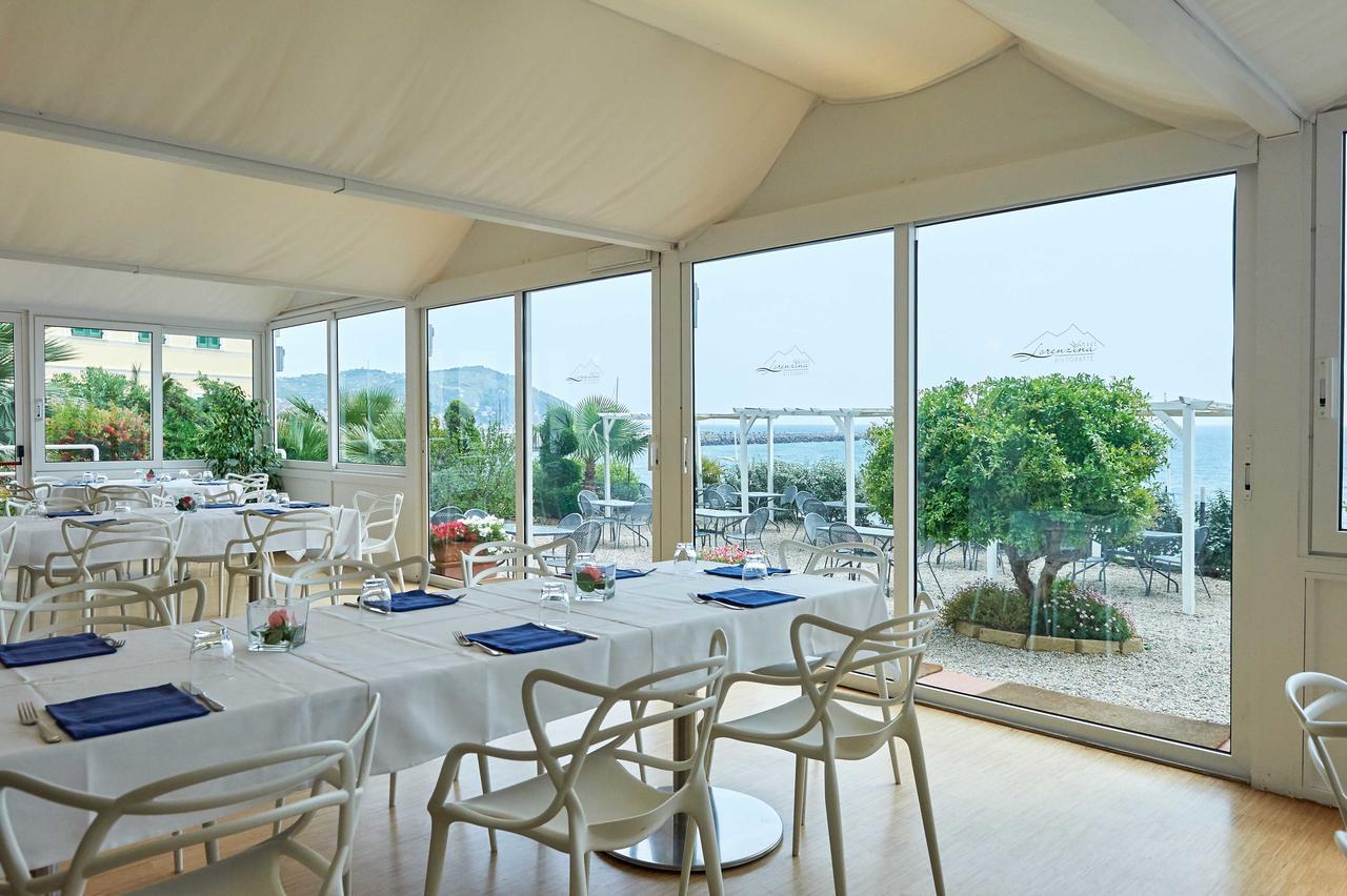 Hotel Corallo Imperia Dış mekan fotoğraf