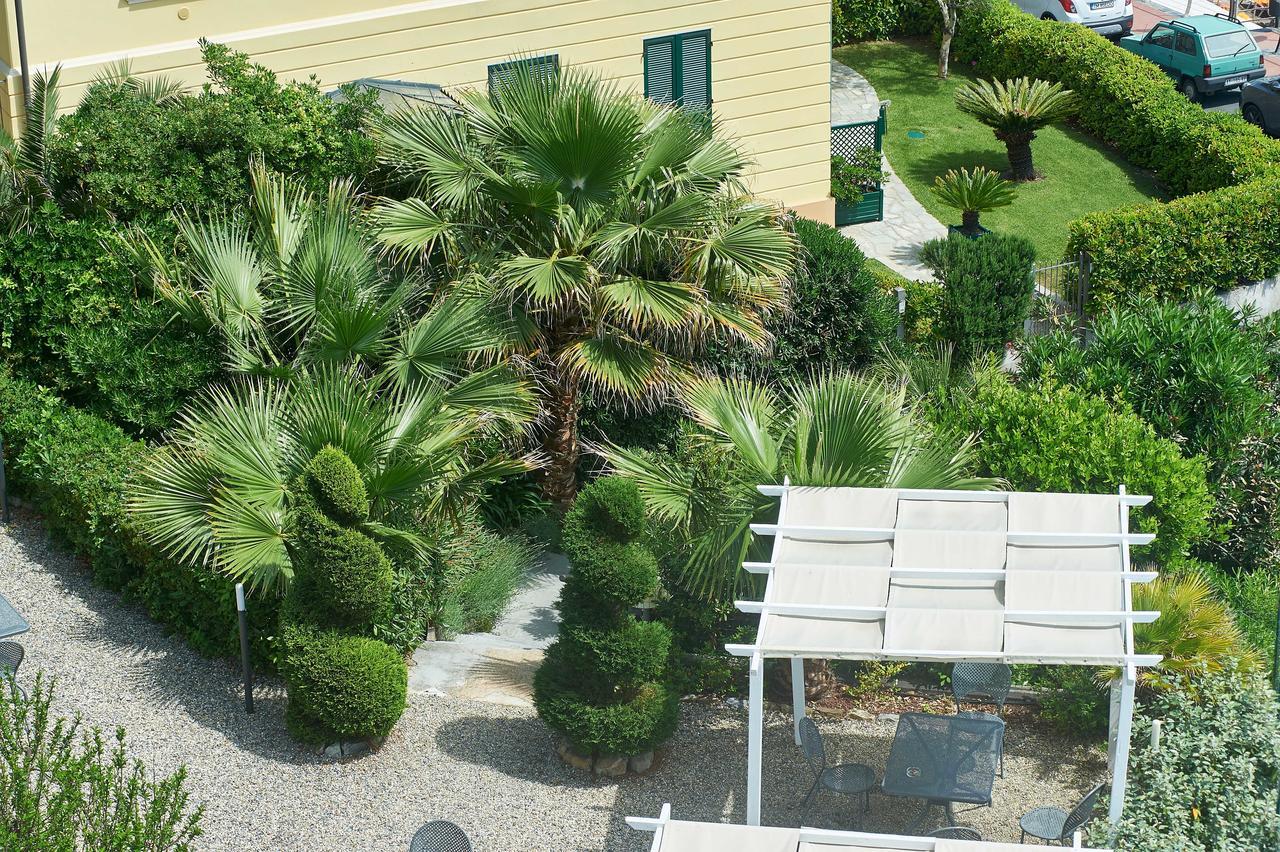Hotel Corallo Imperia Dış mekan fotoğraf