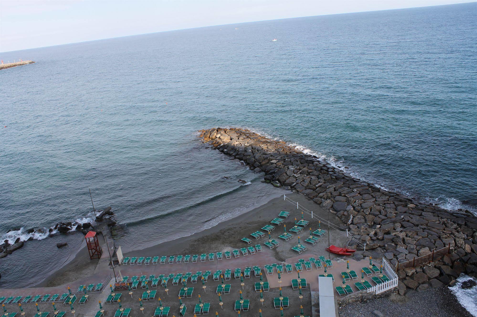 Hotel Corallo Imperia Dış mekan fotoğraf